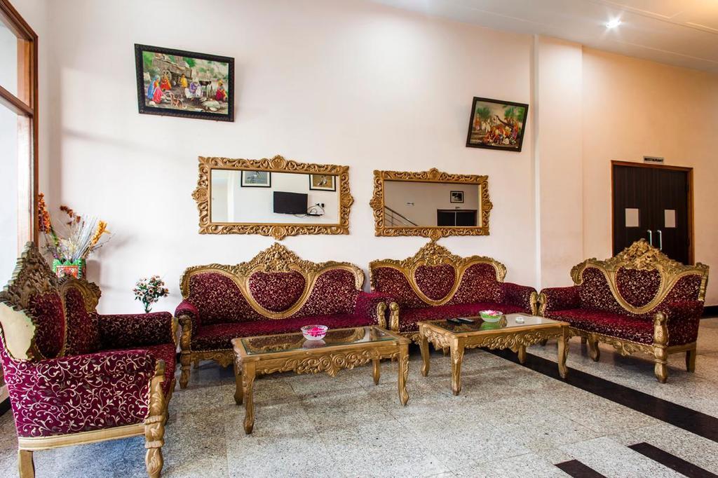 Geetanjali Hotel & Motel Бхаратпур Экстерьер фото