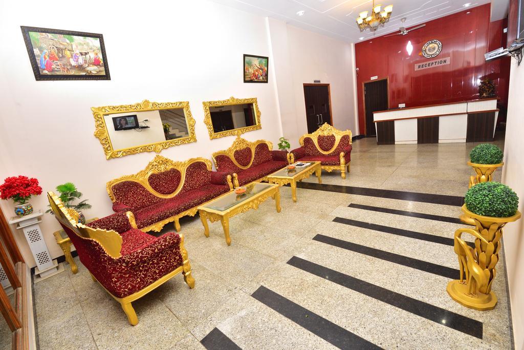 Geetanjali Hotel & Motel Бхаратпур Экстерьер фото